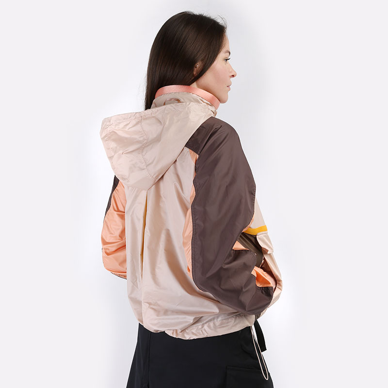 Женская куртка Jordan Future Primal Women's Lightweight Jacket (DA1520-212)  - цена, описание, фото 5